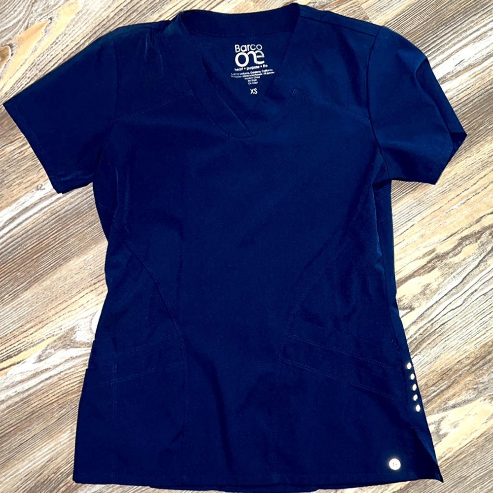XS Barco One scrub set